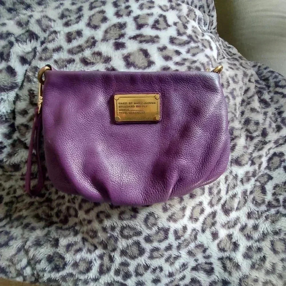 Marc  by Marc Jacobs | Purple Leather Percy Bag Bag with Antique gold hardware - Picture 2 of 16
